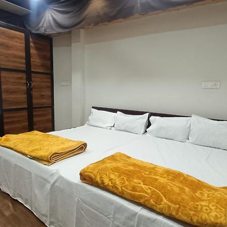 Mangaldeep Guest House Udždžain Exteriér fotografie